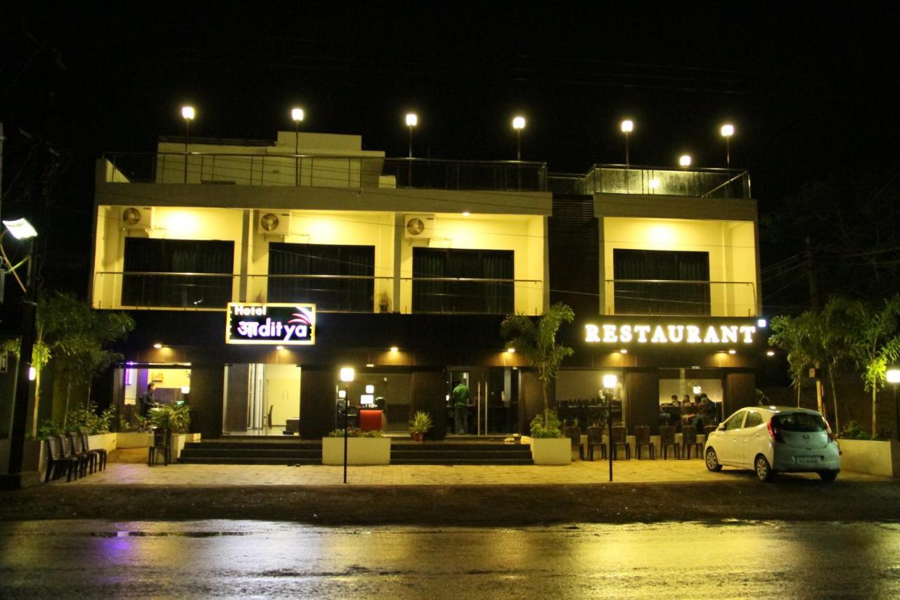 Hotel Aditya Talala Ngoại thất bức ảnh
