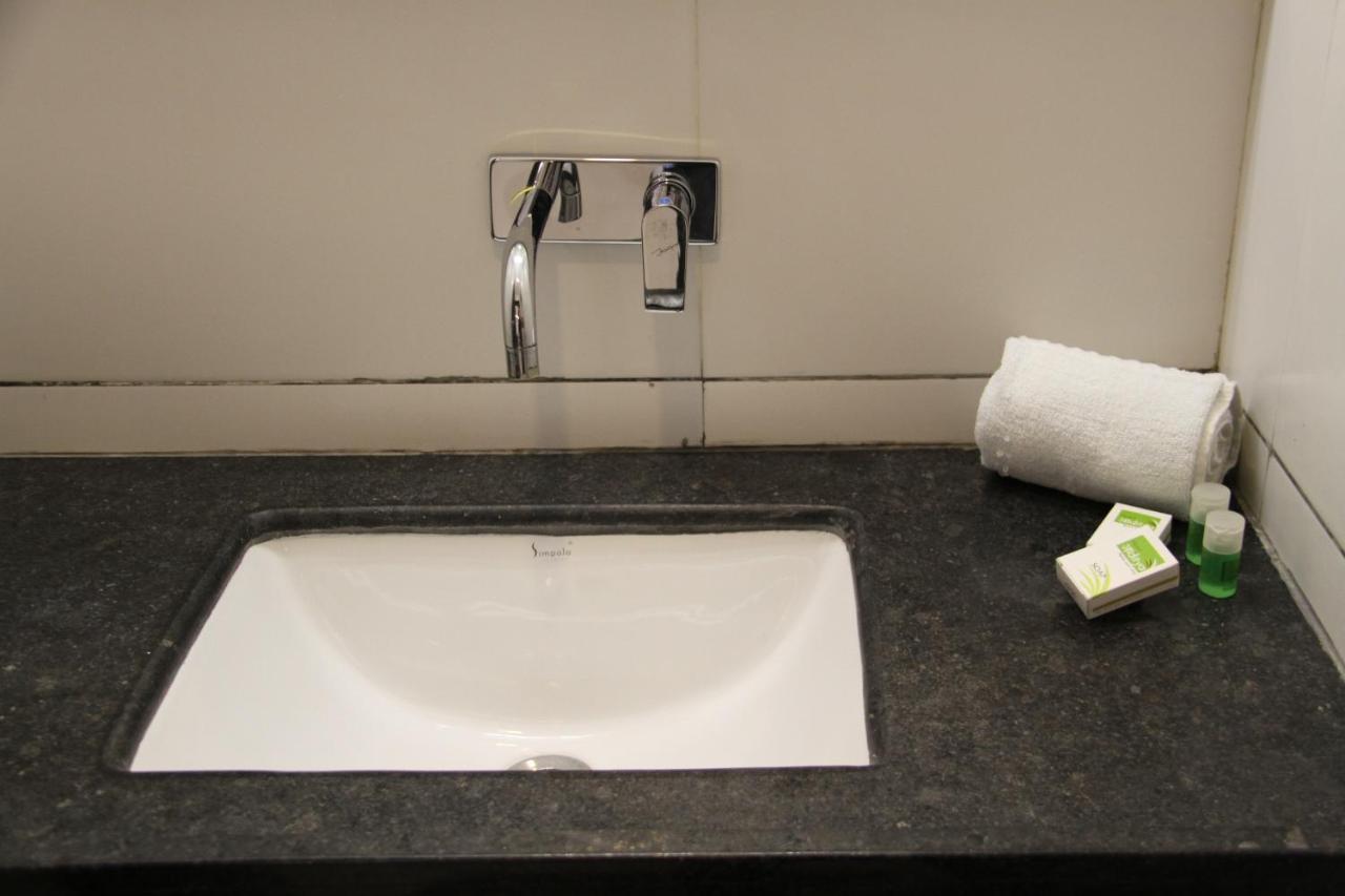Hotel Aditya Talala Ngoại thất bức ảnh